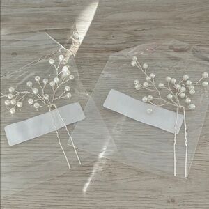 Elegant Pearl Hair Pins